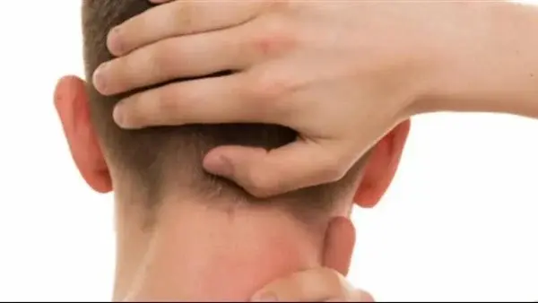 ضربة الراس من الخلف ضربة الراس من الخلف