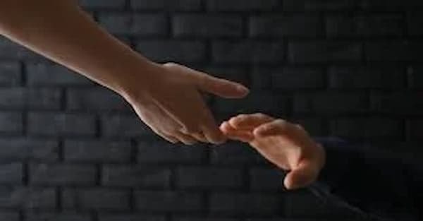 التعامل مع المدمن المتعافي