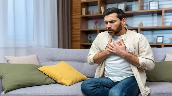 أهم أعراض ارتفاع إنزيمات القلب بالتفصيل أهم أعراض ارتفاع إنزيمات القلب بالتفصيل